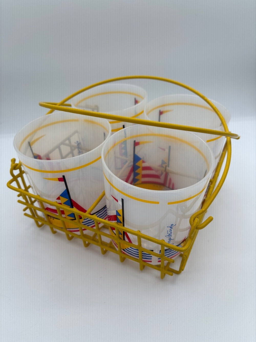 Vintage Georges Briard Sailboat Tumbler Set w/ Yellow Carrier Like New! FAB!
